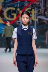 BD-MO-090   訂購馬甲前台制服    設計時尚領口   舒適   端莊   修身  抗皺 有型 透氣 真人試穿 模特示範   前台制服工廠 45度照